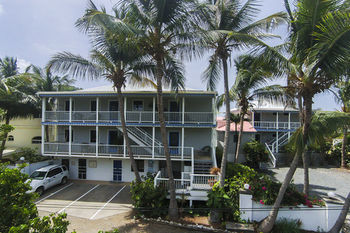 Coconut Coast Villas Contant  Buitenkant foto